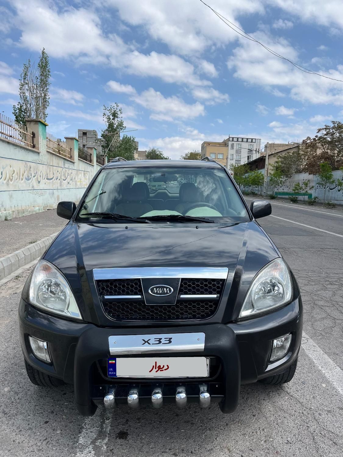 ام وی ام X33 دنده‌ای ساده - 2012