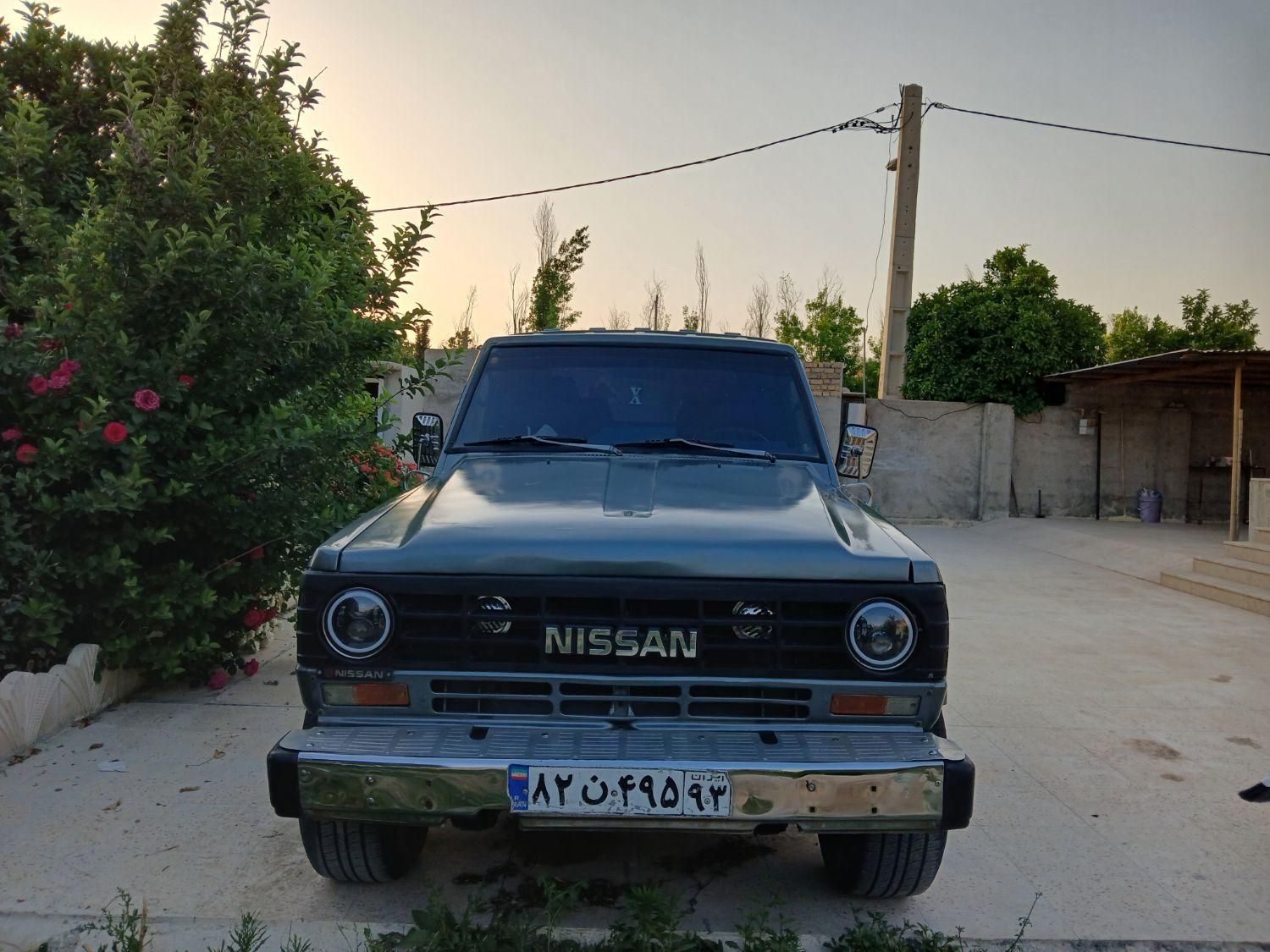 نیسان پاترول دو درب دنده‌ای - 1991