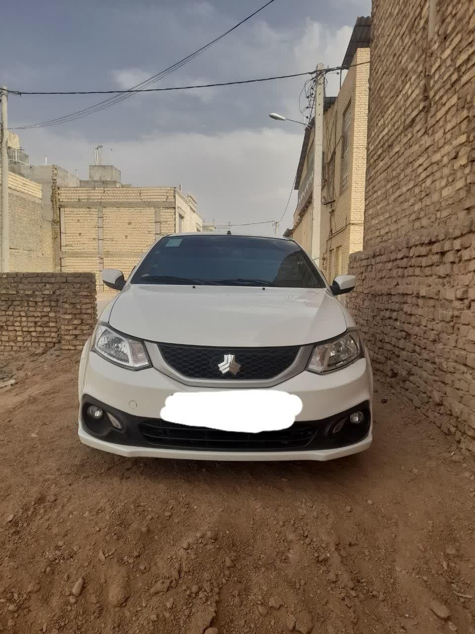 ساینا S دنده ای بنزینی - 1400