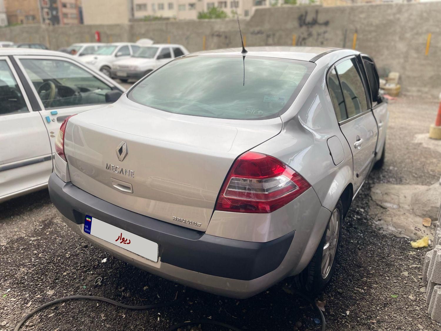 رنو مگان اتوماتیک 2000 - 2008