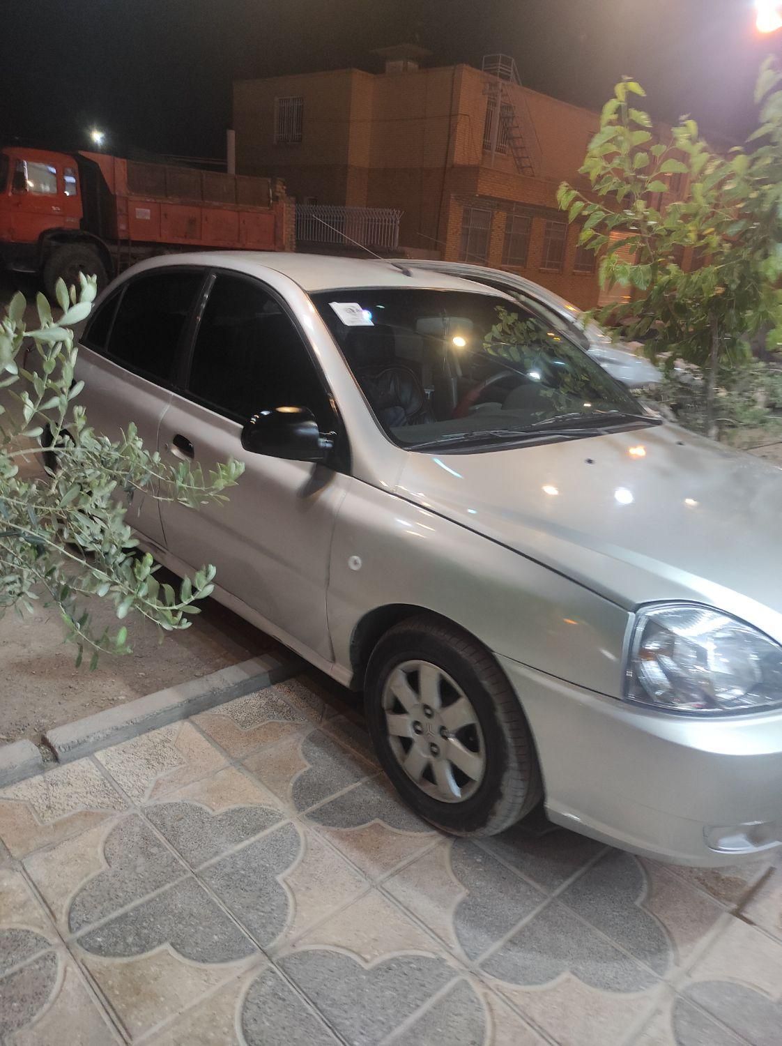 کیا ریو صندوقدار فول UB - 2015