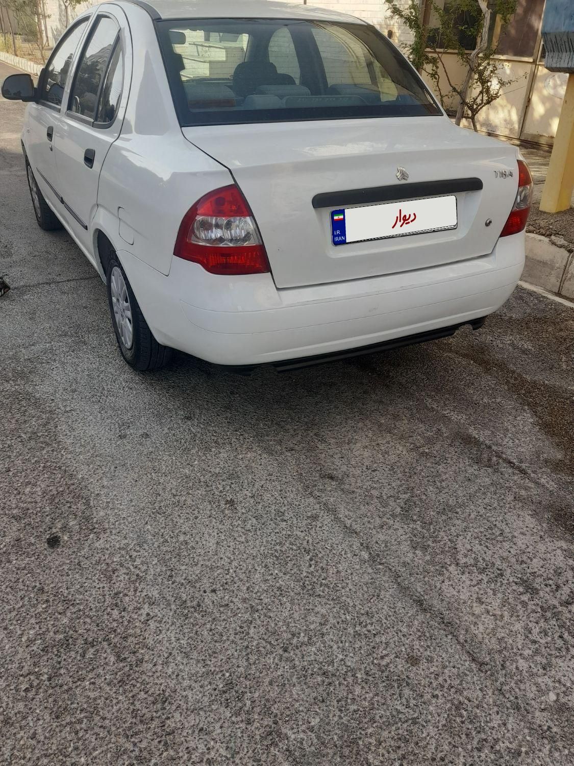 تیبا صندوق دار SX - 1400