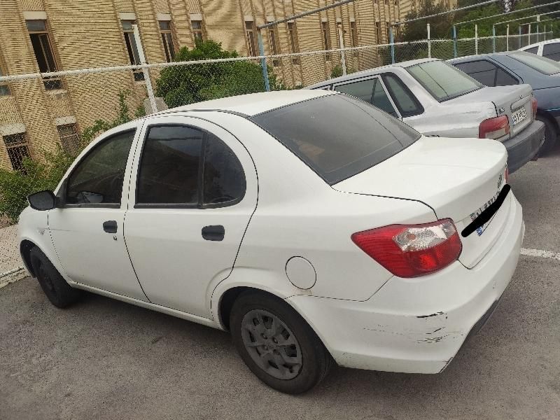 ساینا S دنده ای بنزینی - 1400