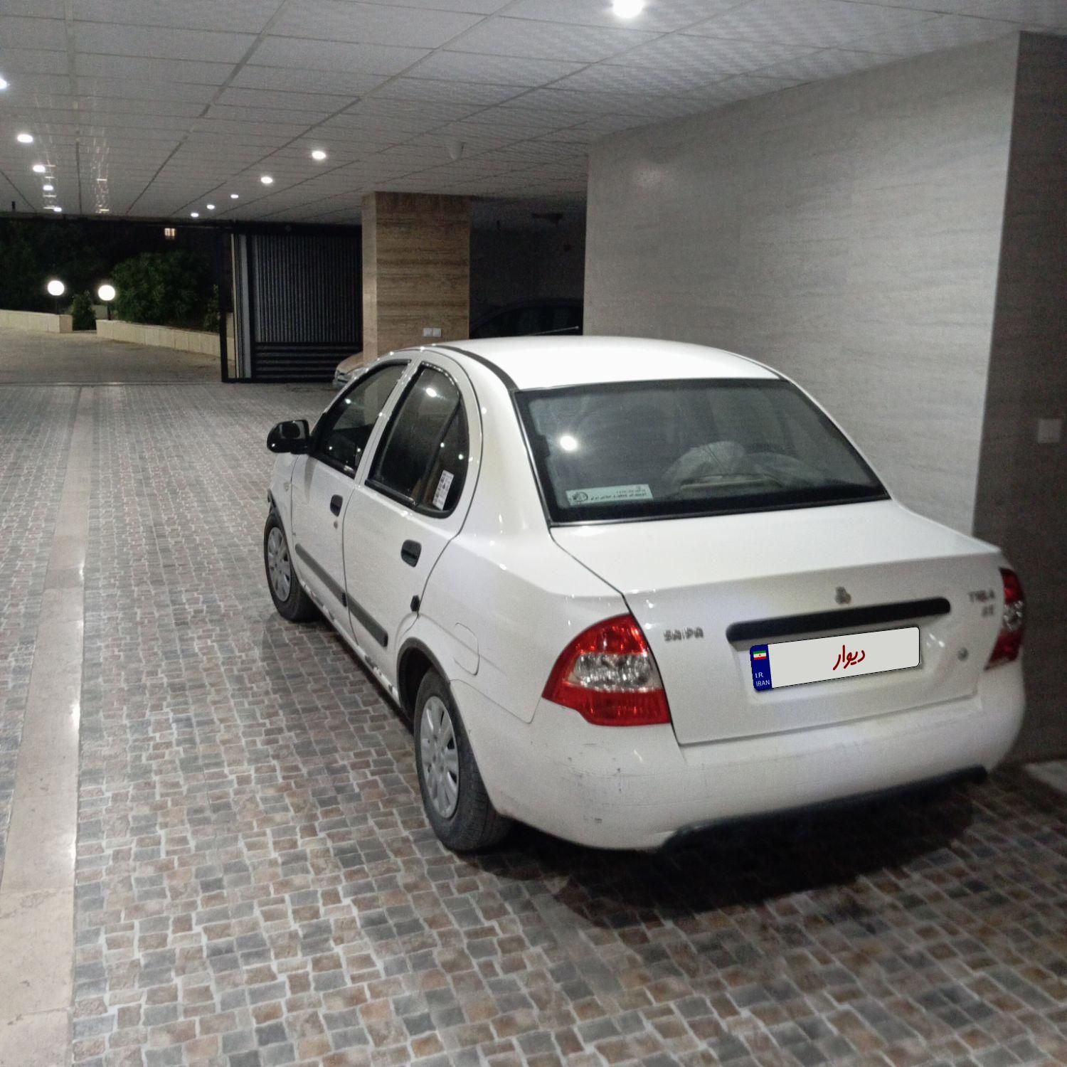 تیبا صندوق دار LX - 1391