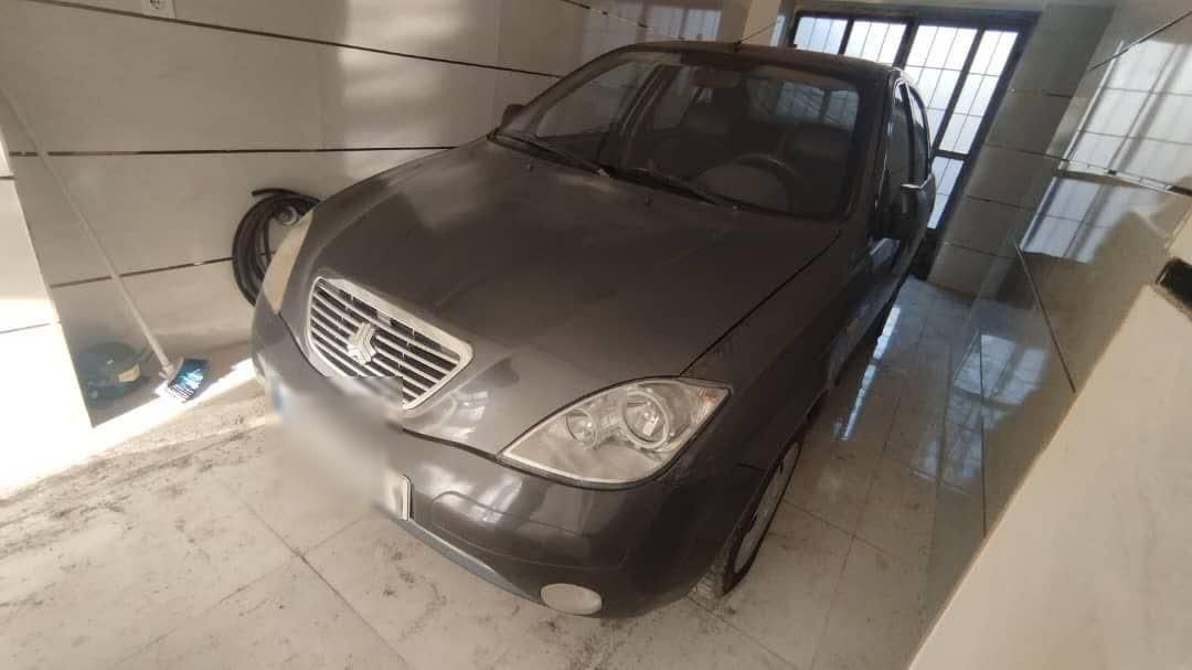 تیبا صندوق دار SX - 1393