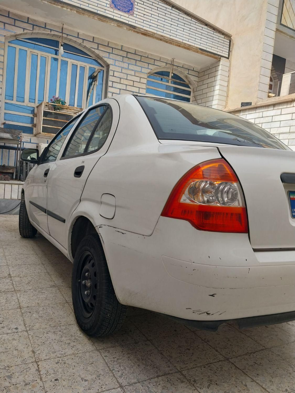 تیبا صندوق دار SX - 1400