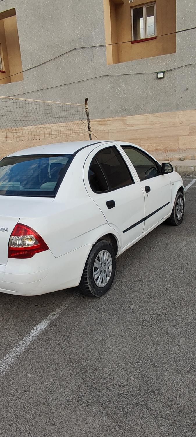 تیبا صندوق دار SX - 1396