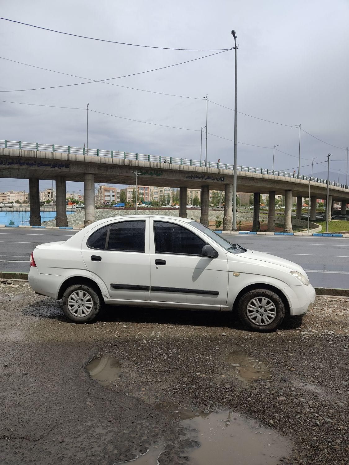 تیبا صندوق دار SX - 1394