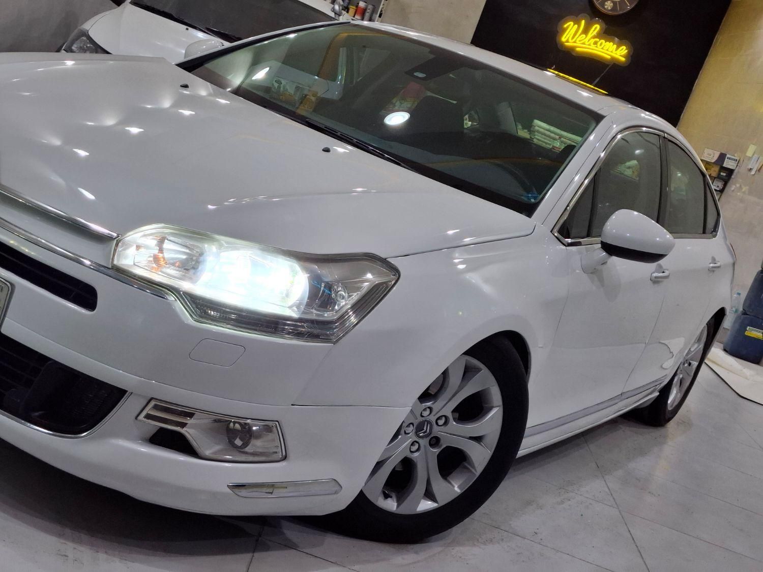 سیتروئن C5 اتوماتیک - 2011