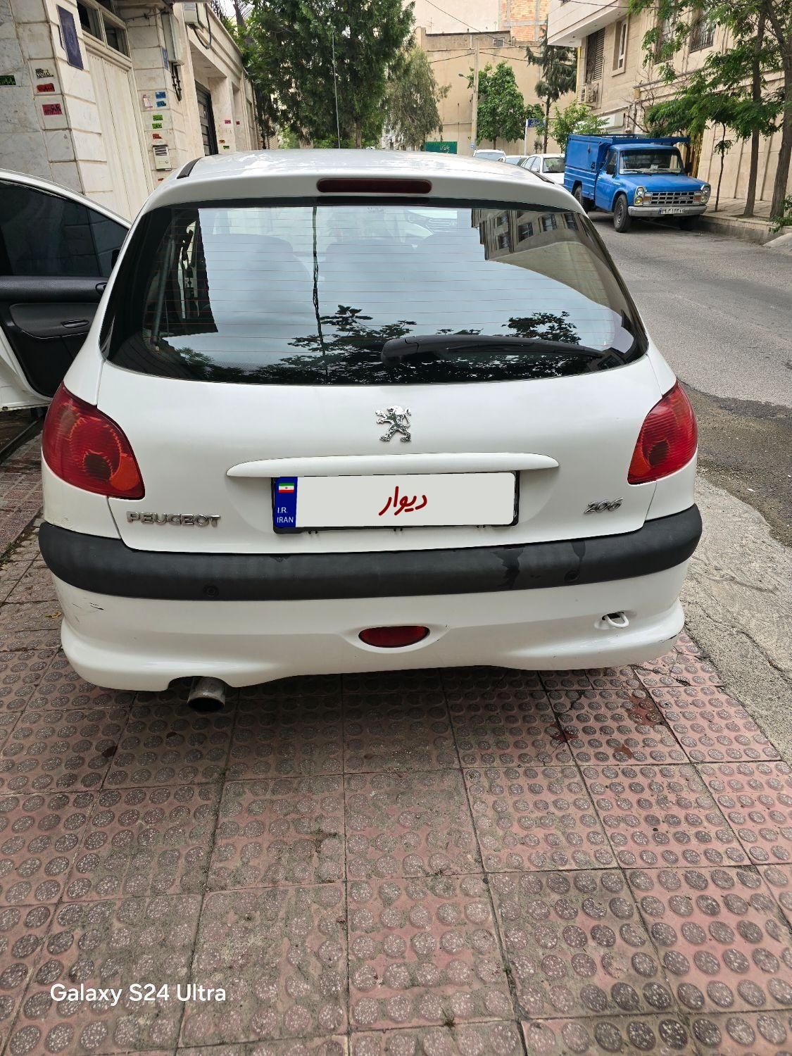 پژو 206 تیپ 5 - 1395