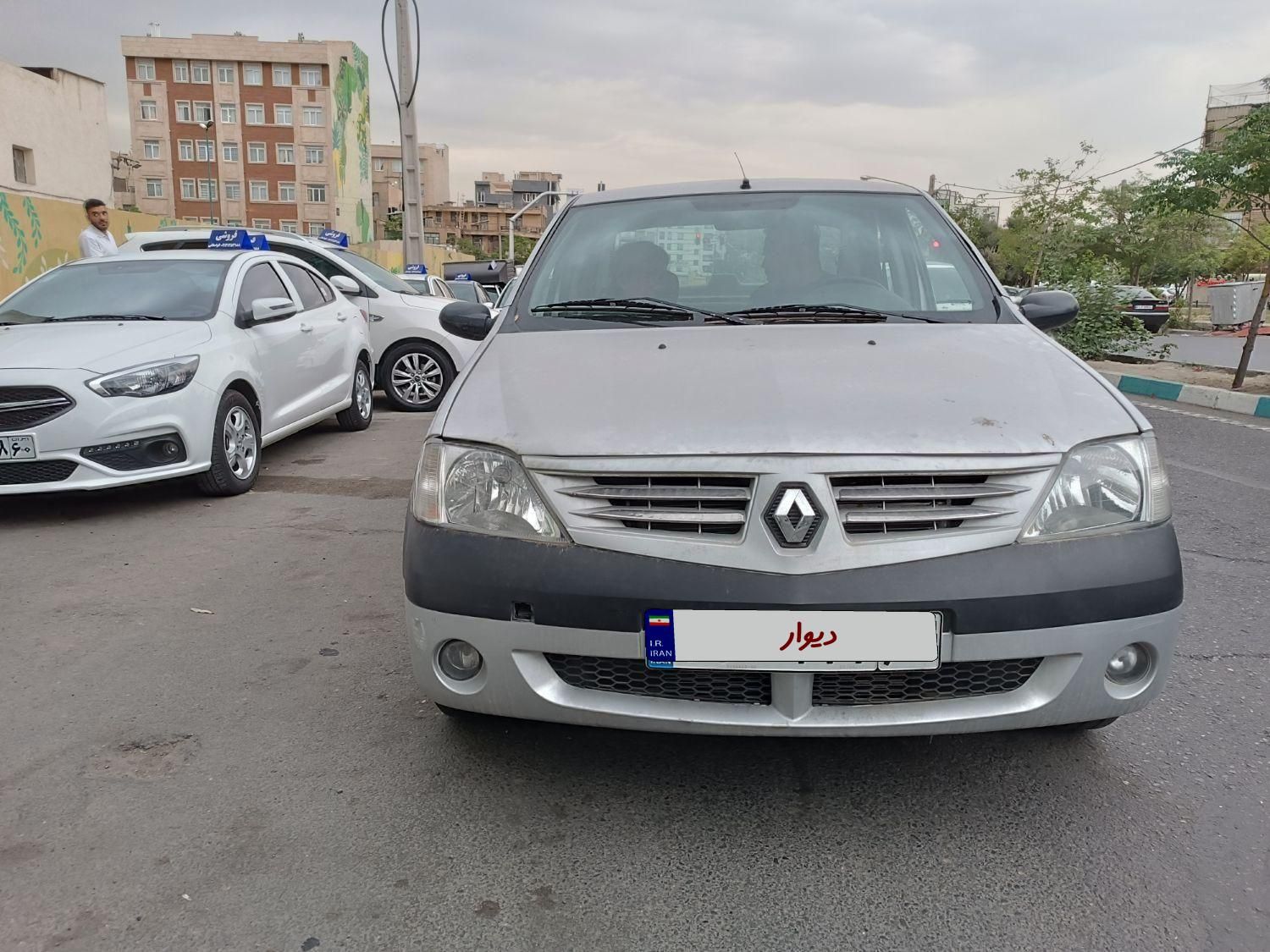 رنو تندر 90 E1 - 1387