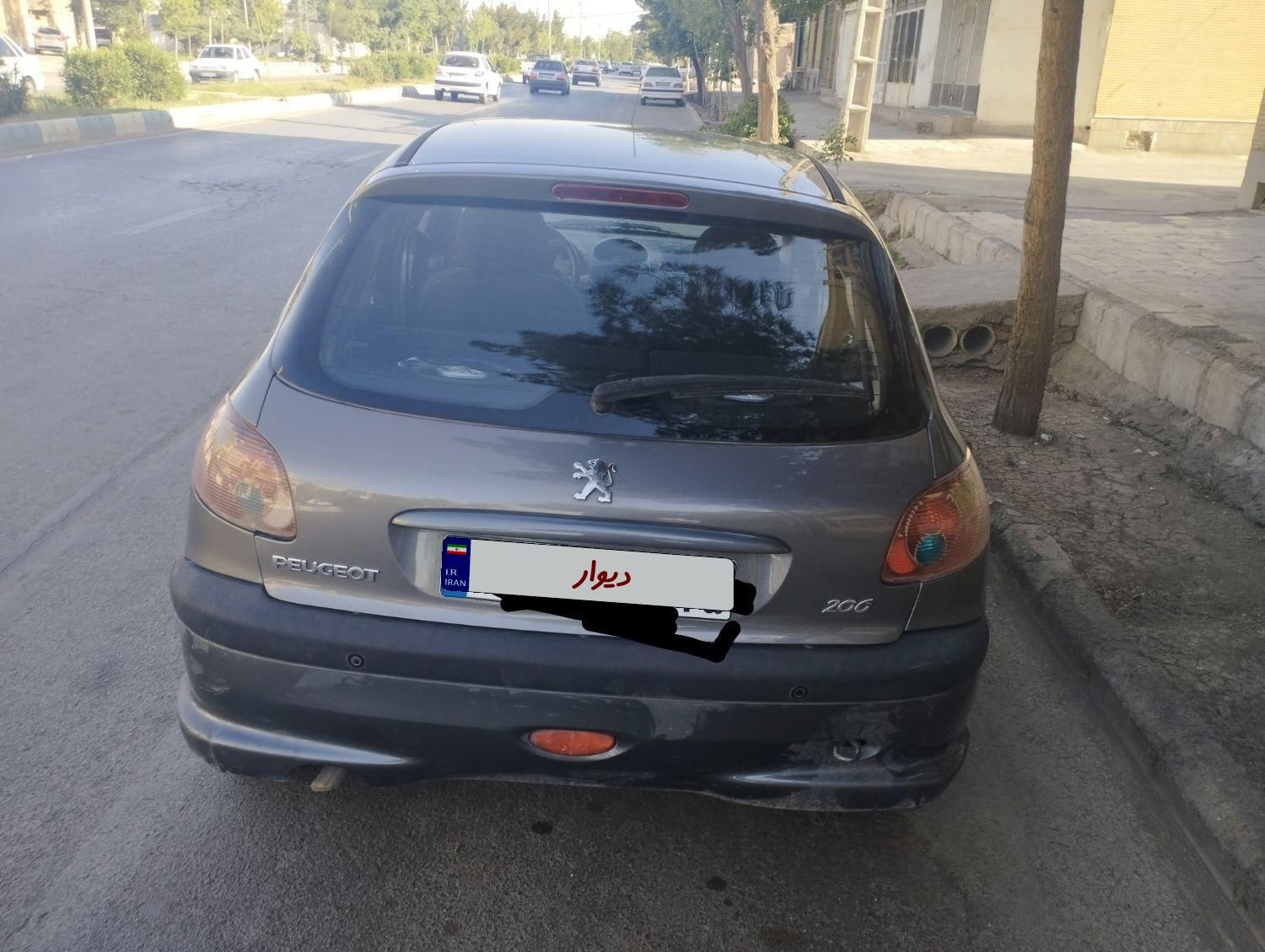 پژو 206 تیپ 3 - 1394