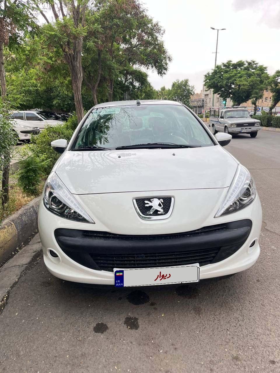 پژو 207 دنده‌ای با موتور TU3 - 1404