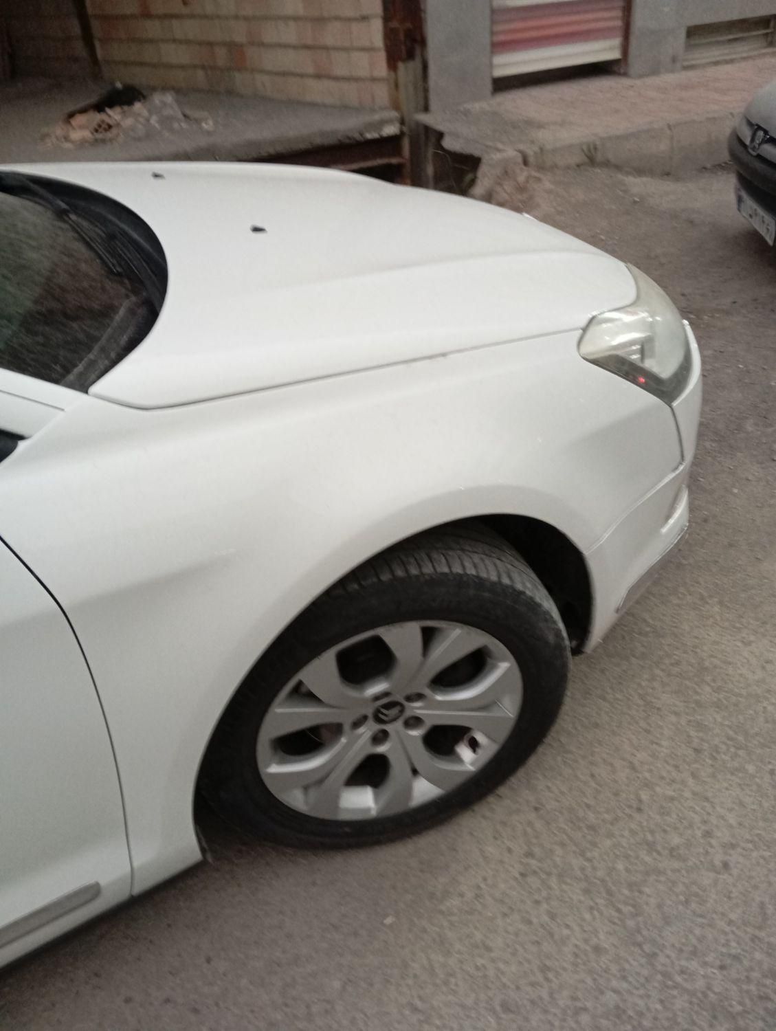 سیتروئن C5 اتوماتیک - 2011