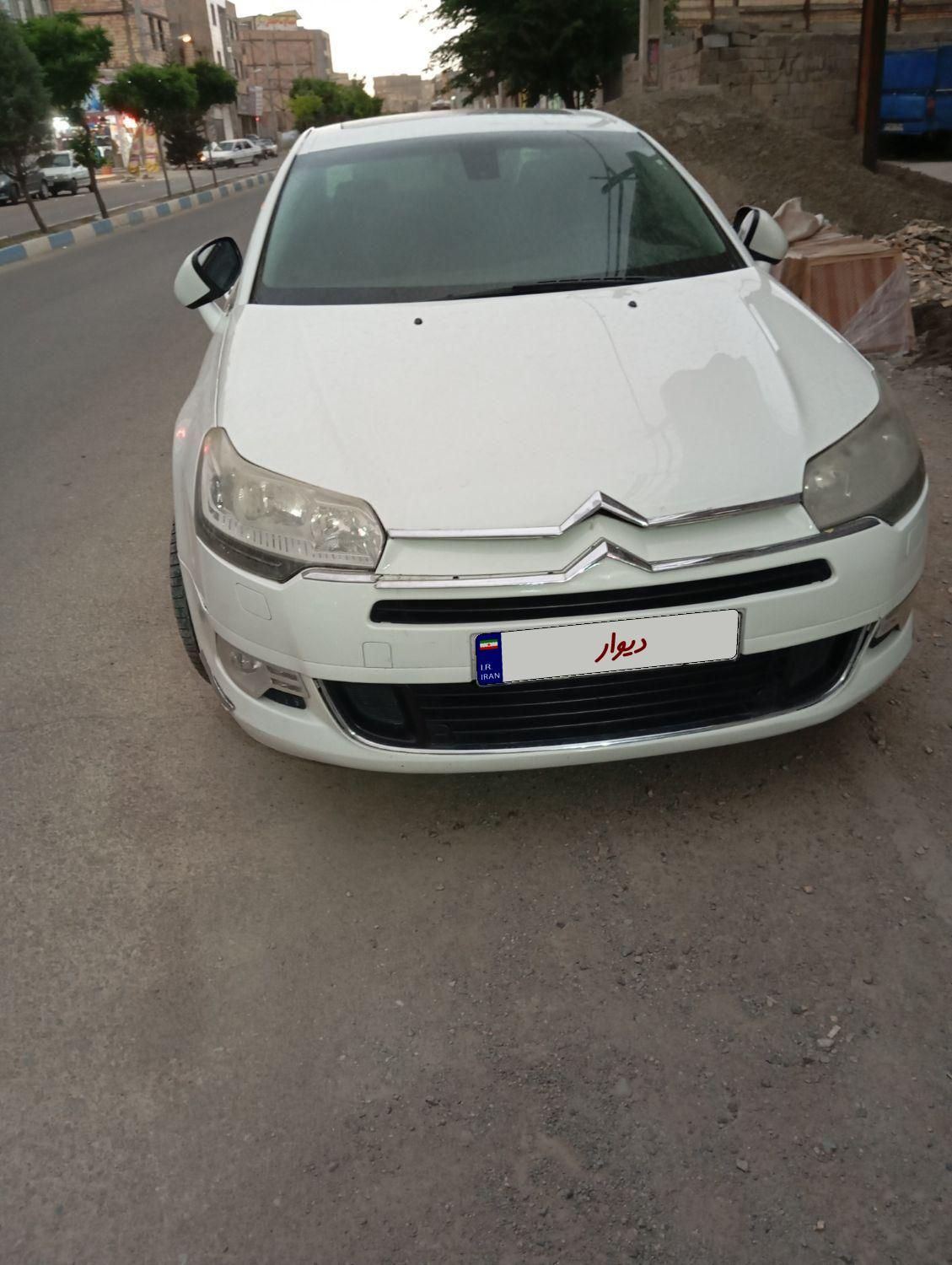 سیتروئن C5 اتوماتیک - 2011