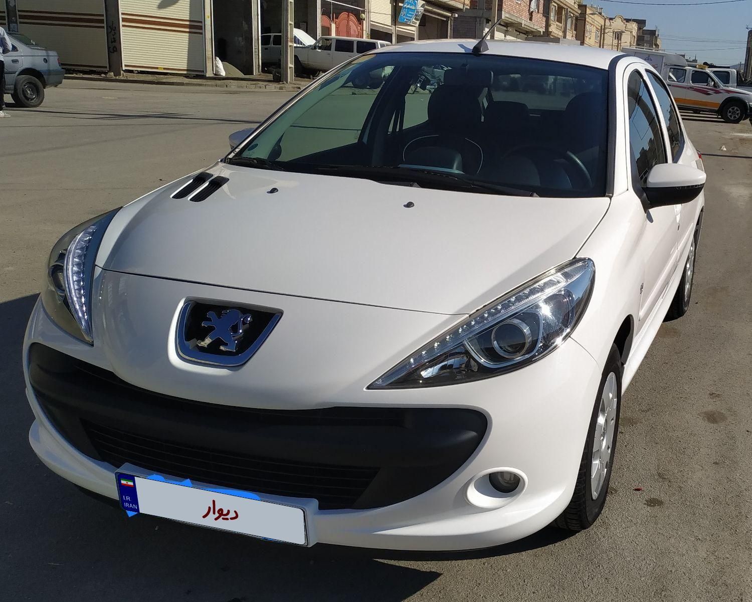 پژو 207 دنده‌ای با موتور TU3 - 1402