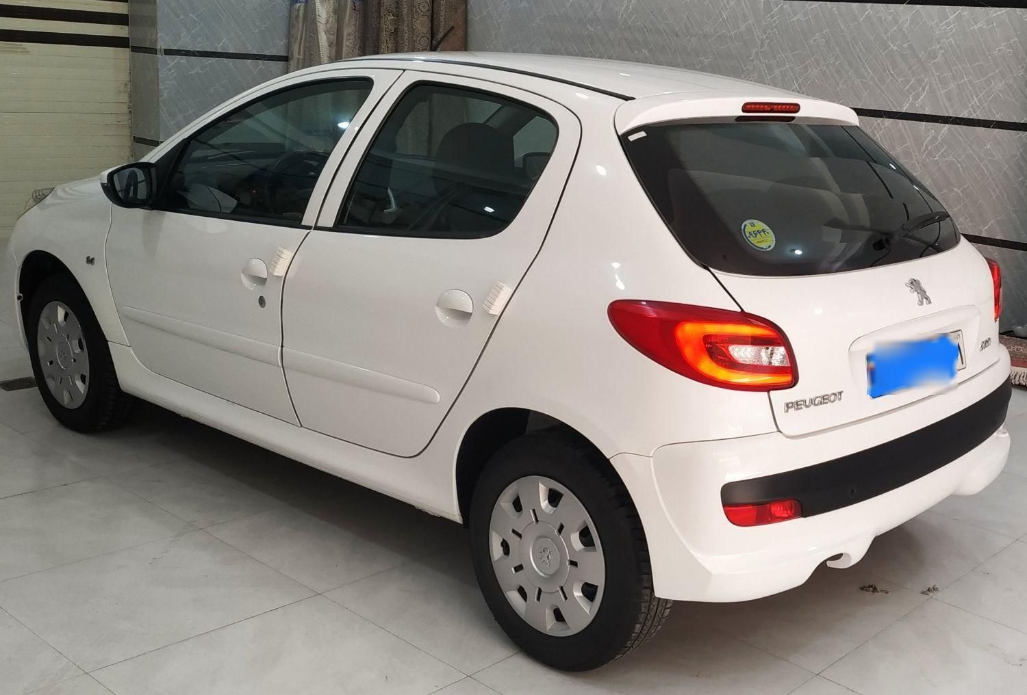 پژو 207 دنده‌ای با موتور TU3 - 1402