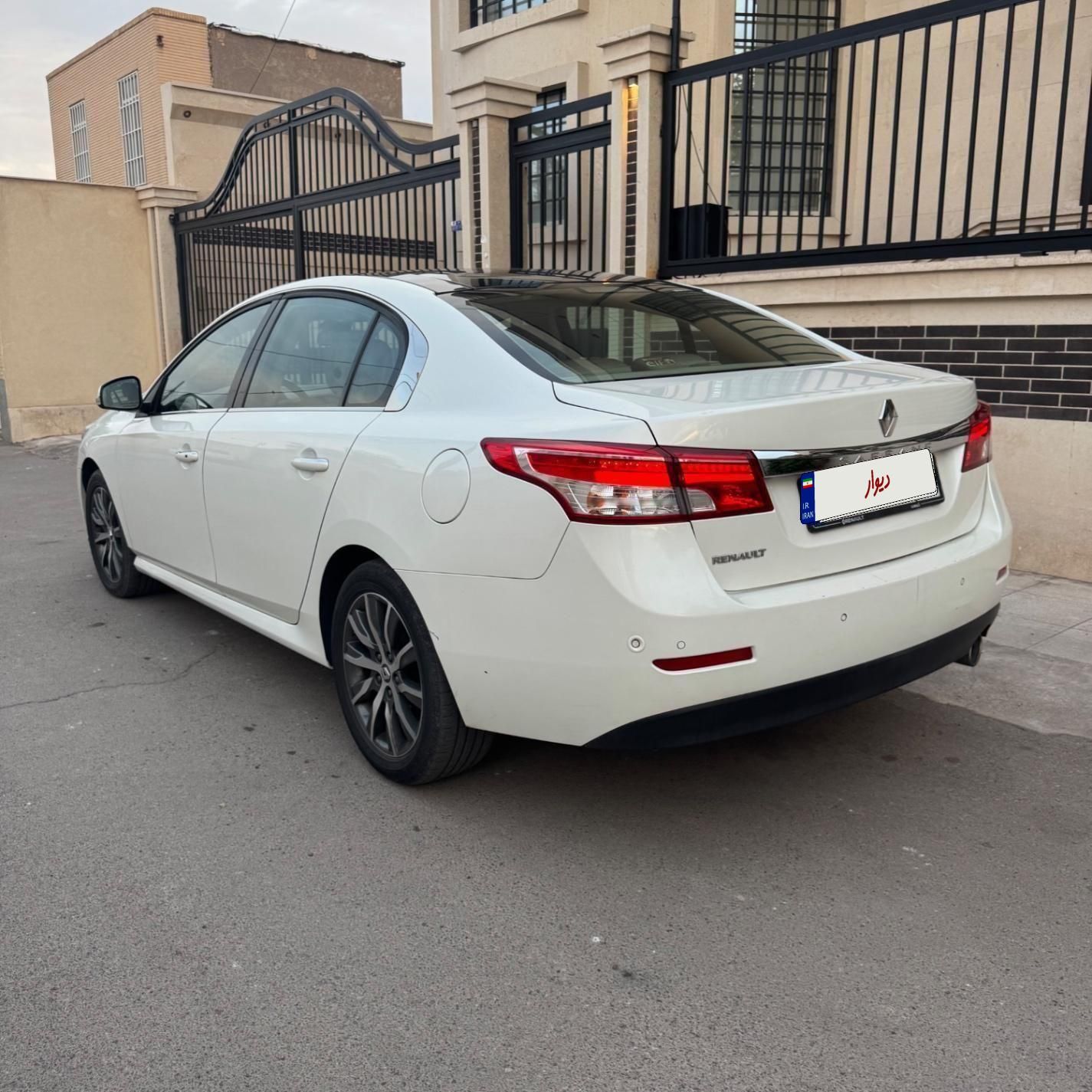 خودرو رنو، سفران آگهی ann_17789480