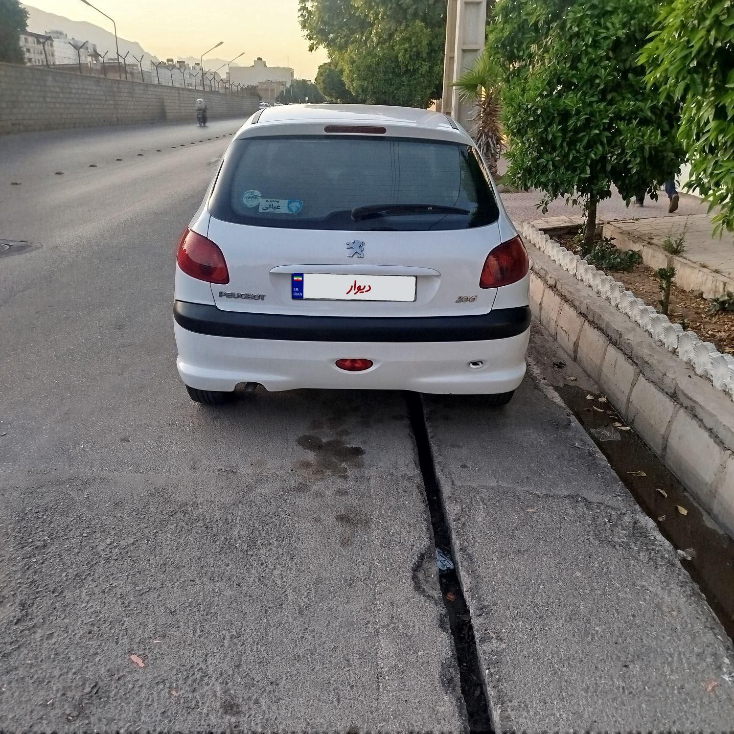پژو 206 تیپ 2 - 1400