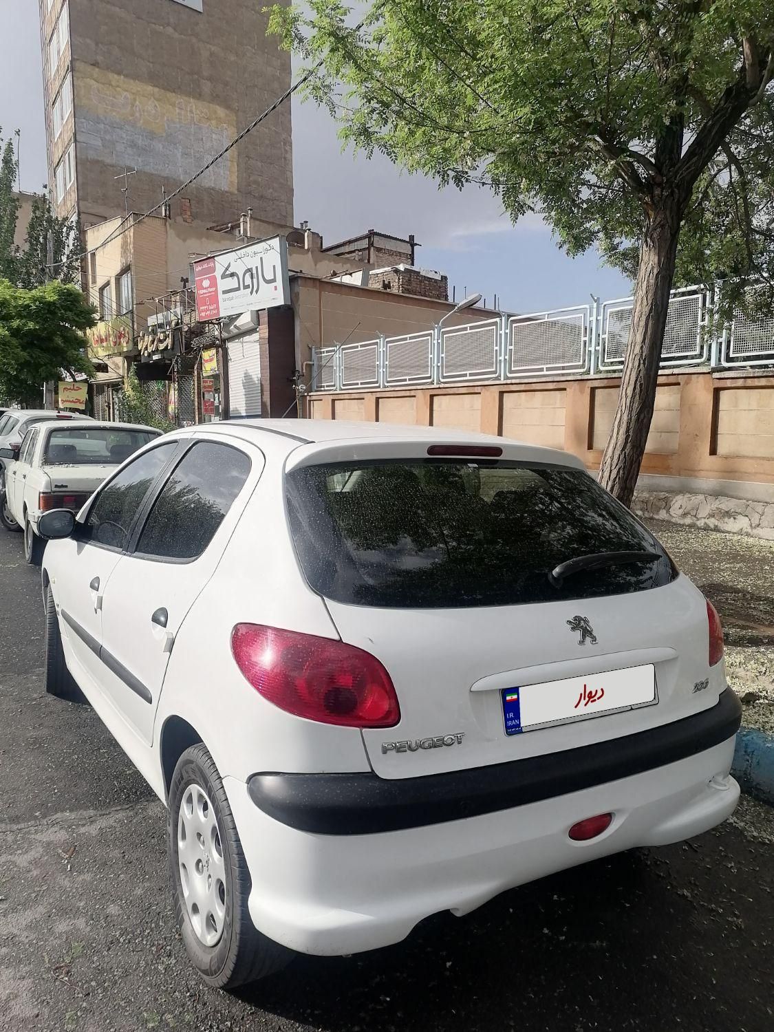 پژو 206 تیپ 5 - 1396