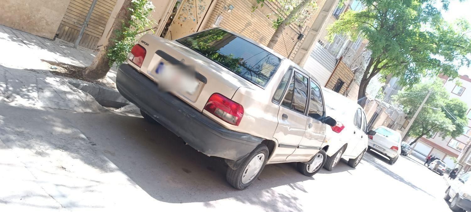 خودرو پراید، 131 آگهی ann_17792393