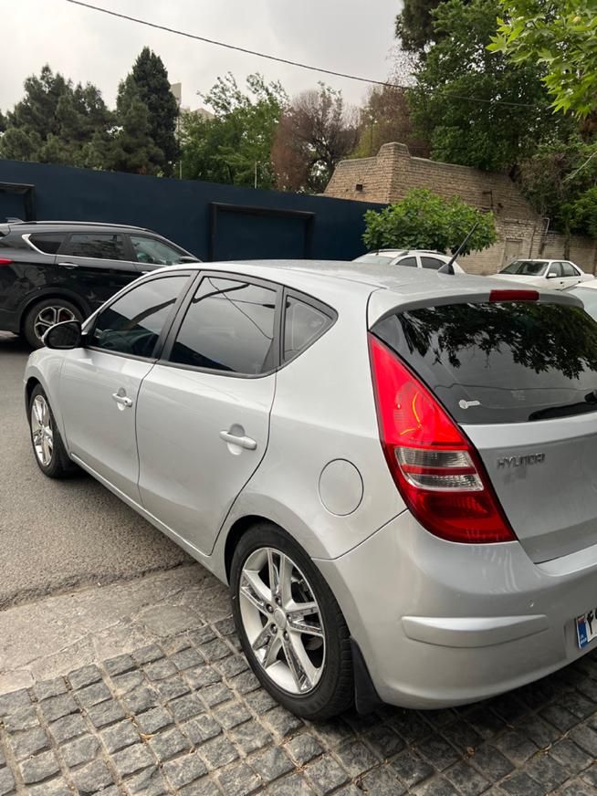 هیوندای i30 فول وارداتی - 2011