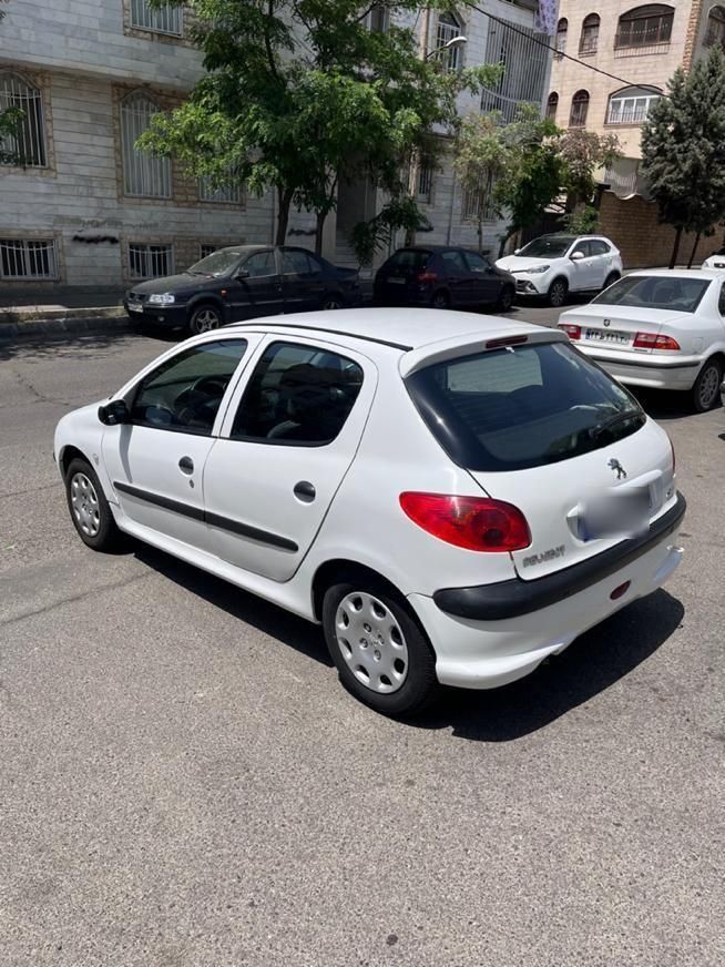 پژو 206 تیپ 5 - 1395