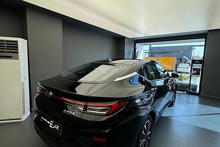 کی ام سی EJ7 142 کیلووات - 2024