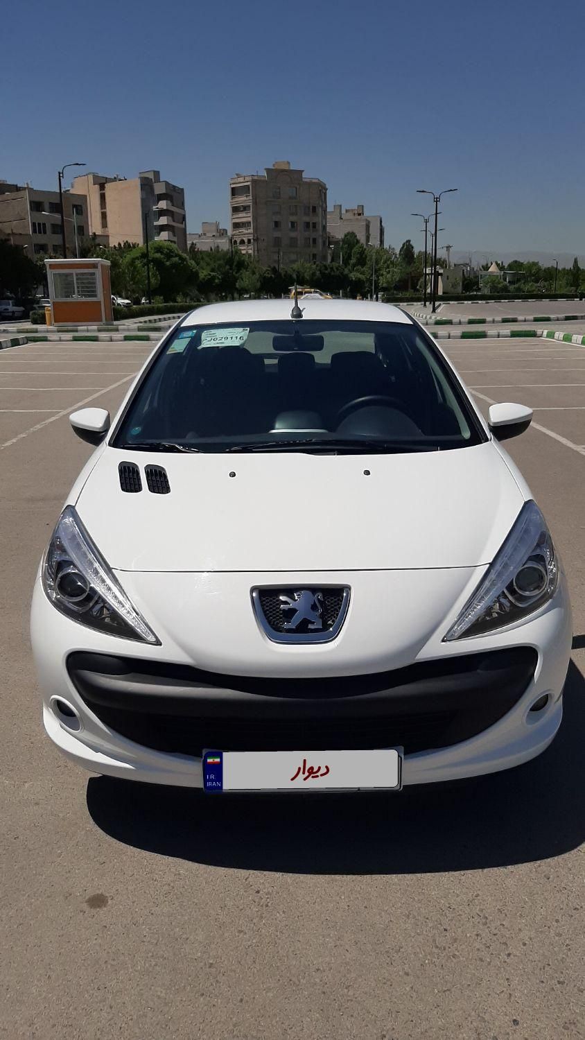 پژو 207 دنده‌ای با موتور TU3 - 1402
