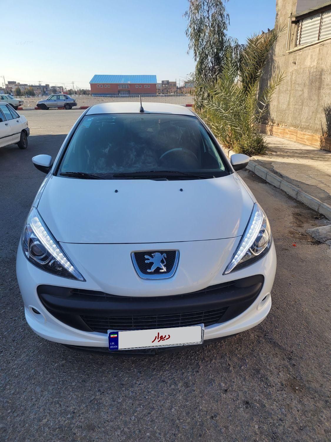 پژو 207 دنده‌ای با موتور TU3 - 1402