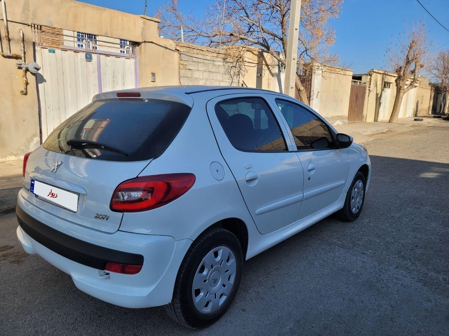 پژو 207 دنده‌ای با موتور TU3 - 1402