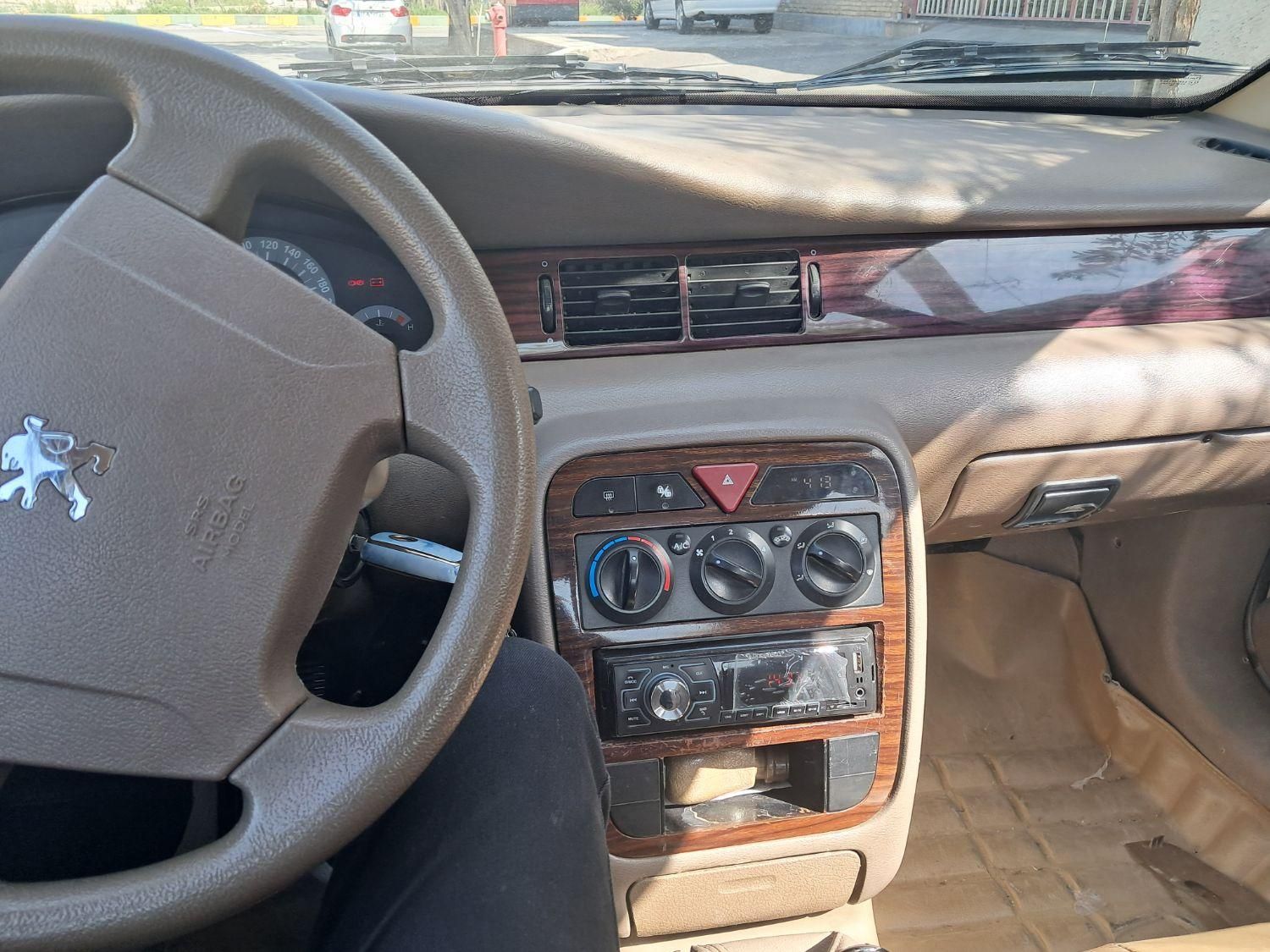 سمند LX XU7 - 1392