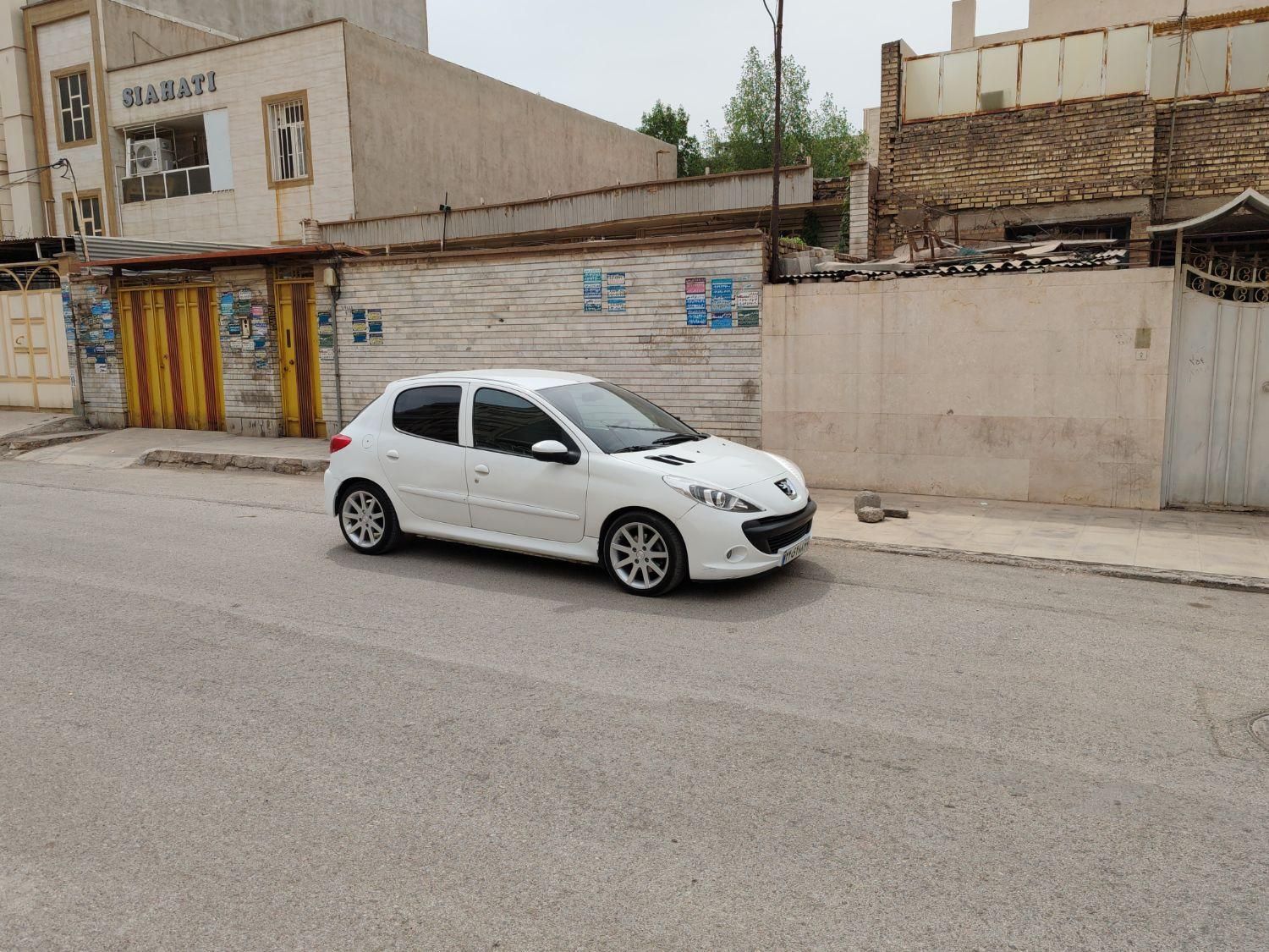 خودرو پژو، 207 آگهی ann_17800755