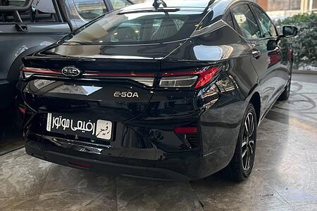 کی ام سی EJ7 142 کیلووات - 2024