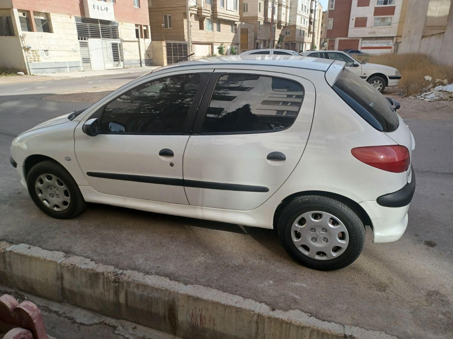 پژو 206 تیپ 3 - 1388
