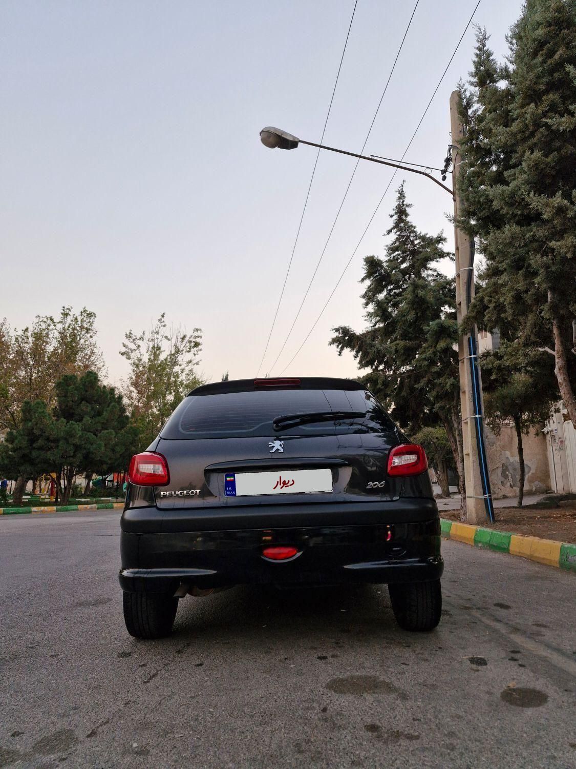 پژو 206 تیپ 5 - 1392