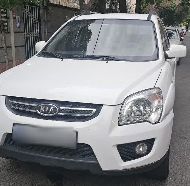 کیا اسپورتیج 6 سیلندر 2700cc - 2010