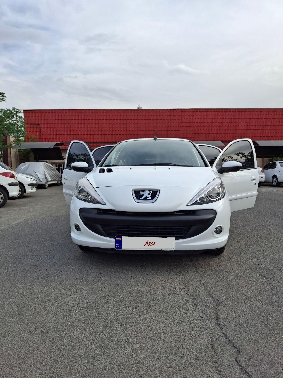 پژو 207 دنده‌ای - 1400