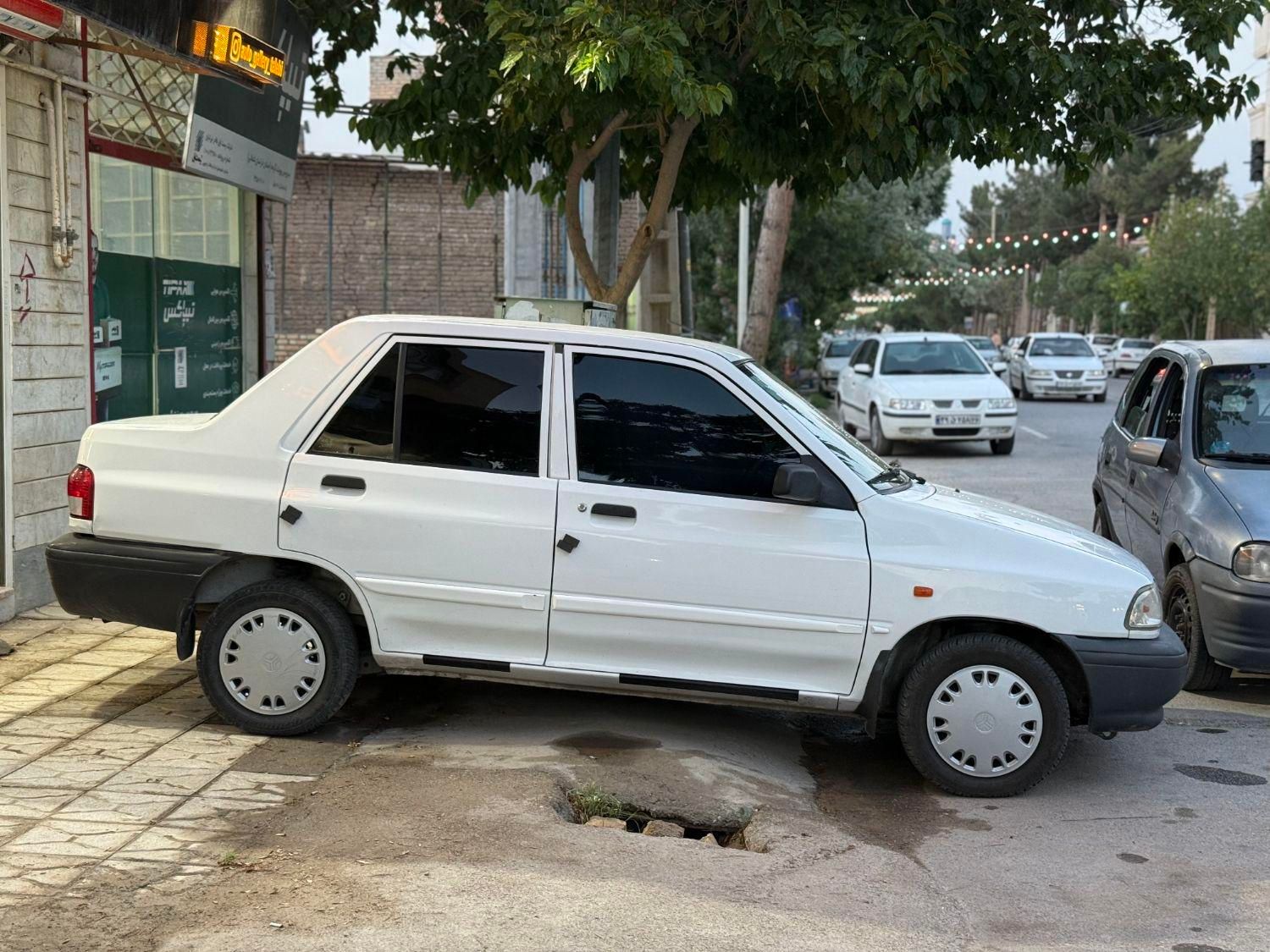 خودرو پراید، 131 آگهی ann_17810358
