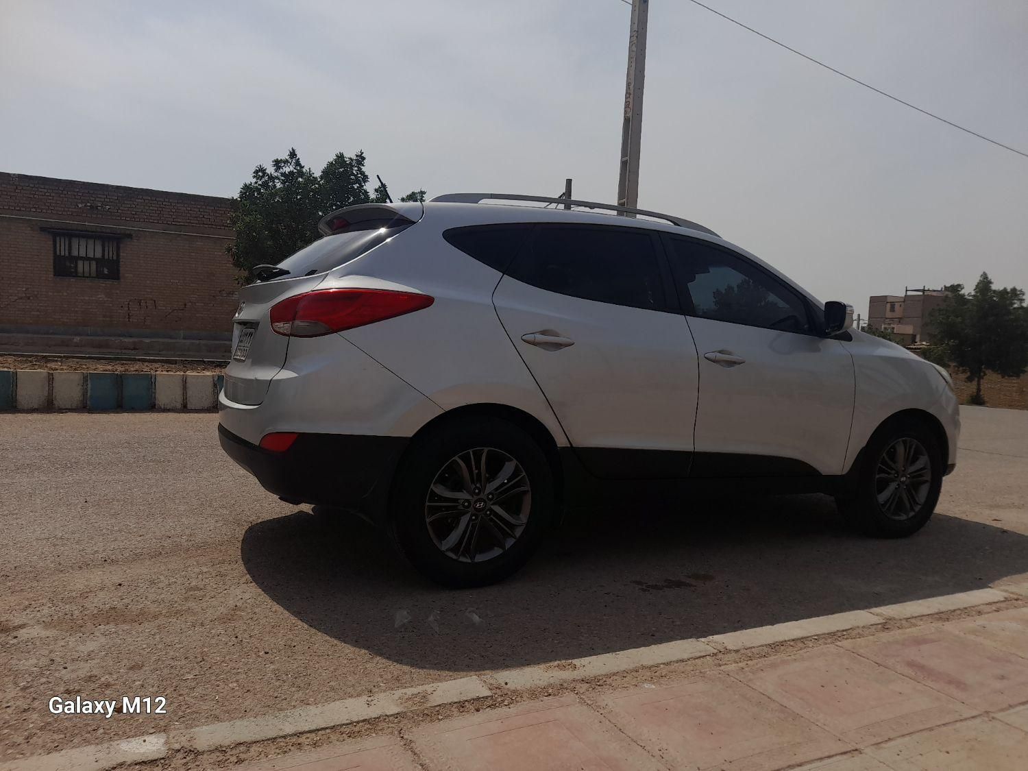 هیوندای توسان 2.0 لیتر دو دیفرانسیل - 2015