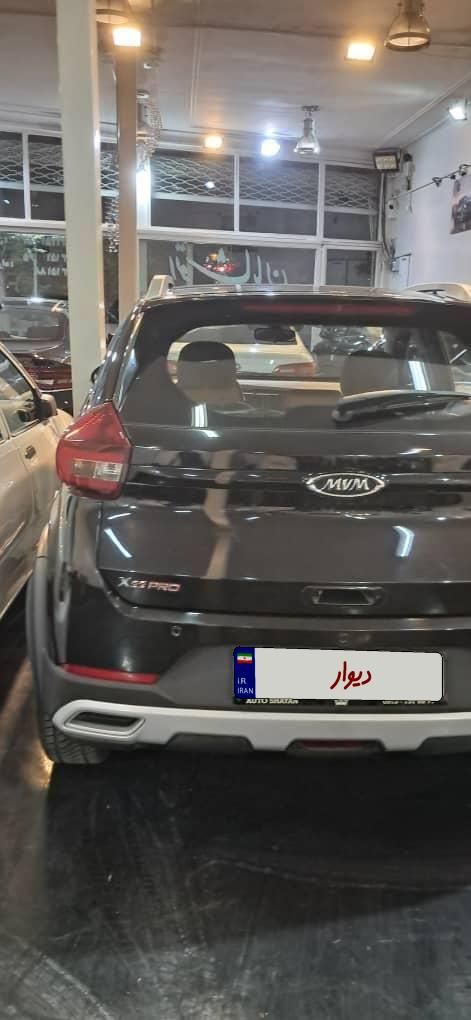 ام وی ام X22 دنده ای ساده - 2018