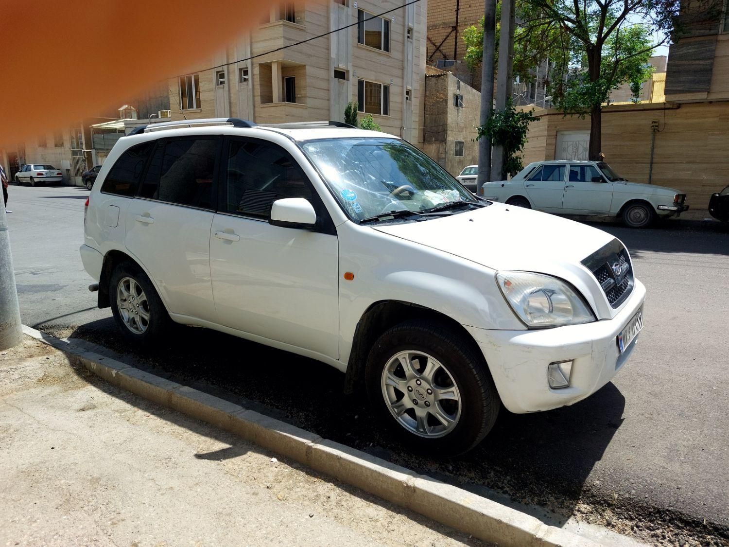 خودرو ام وی ام، X33 آگهی ann_17816375