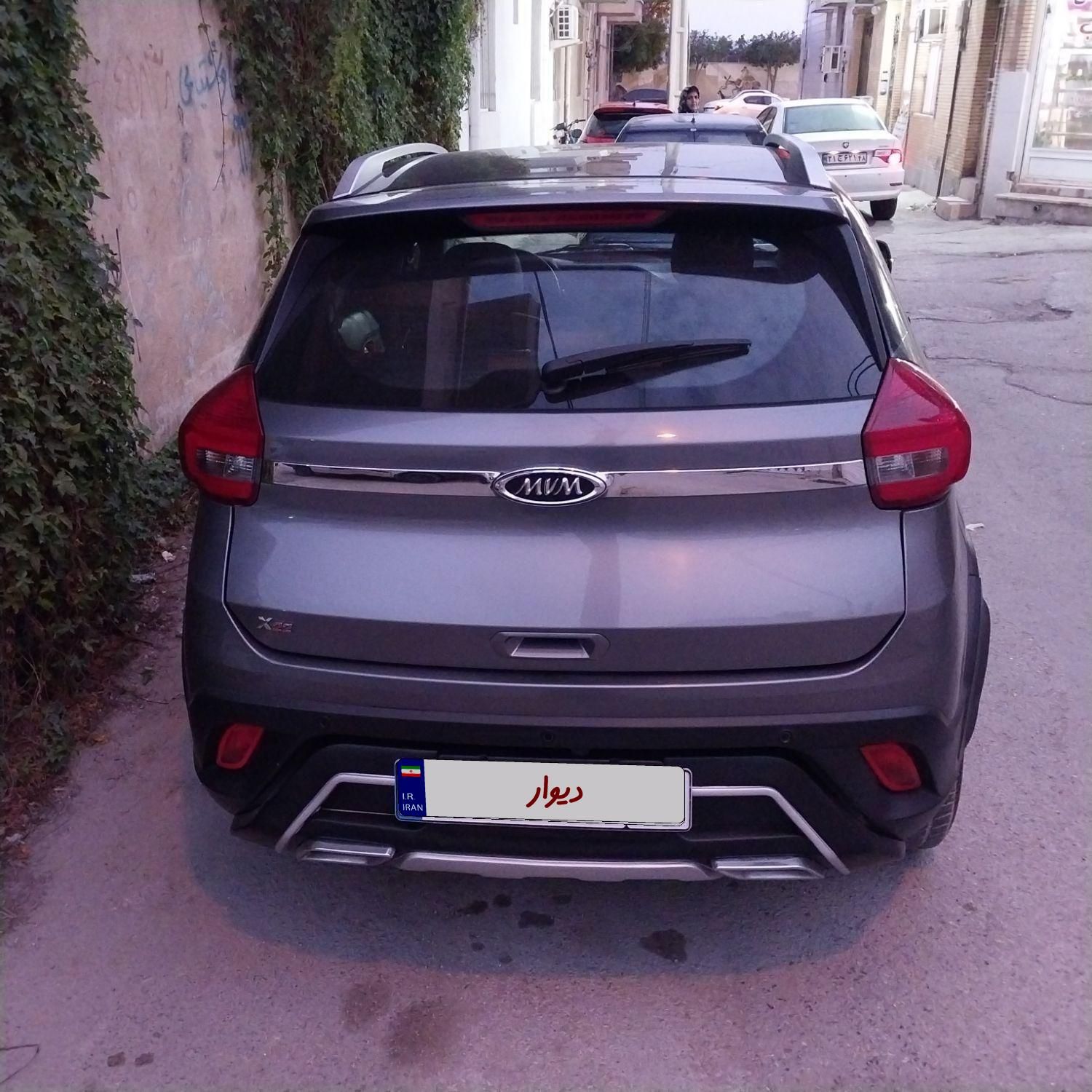ام وی ام X22 دنده ای اسپرت لاکچری - 2022