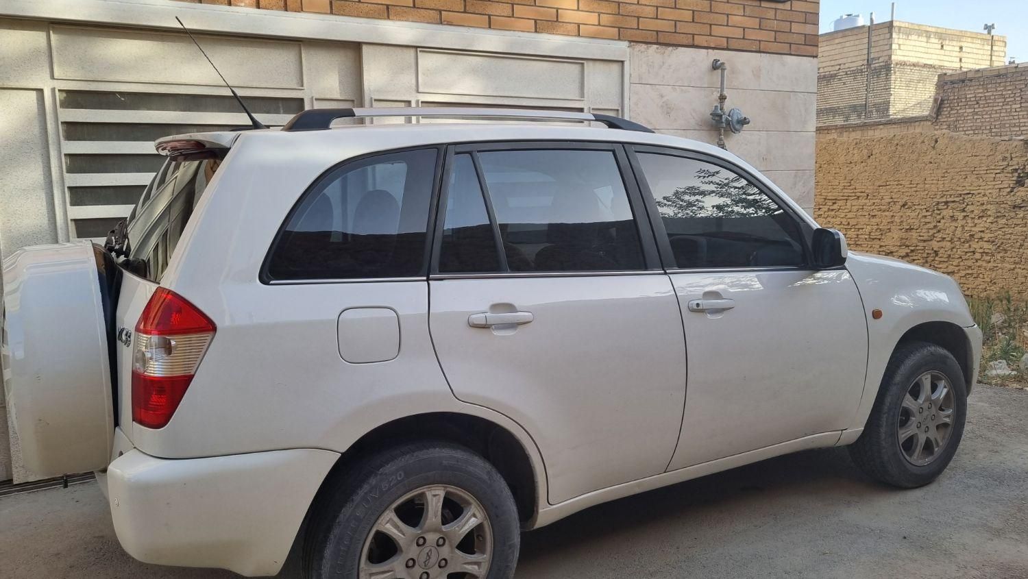 خودرو ام وی ام، X33 آگهی ann_17817979