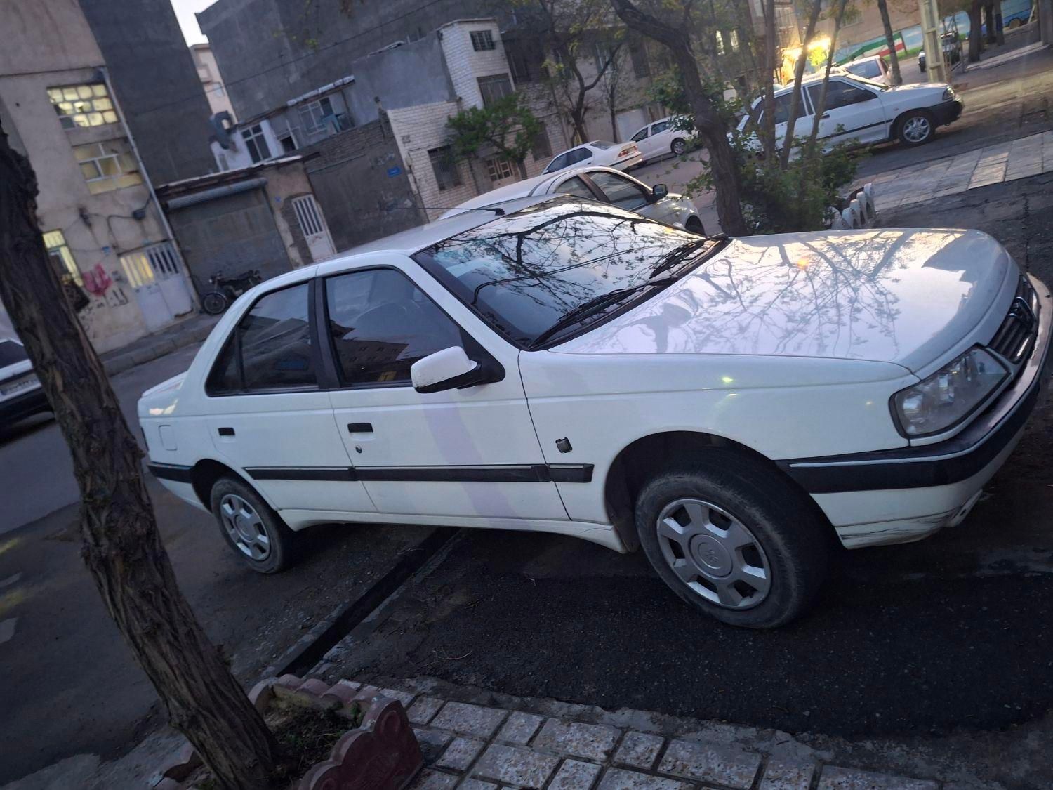 پژو 405 GLX موتور TU5 - 1391