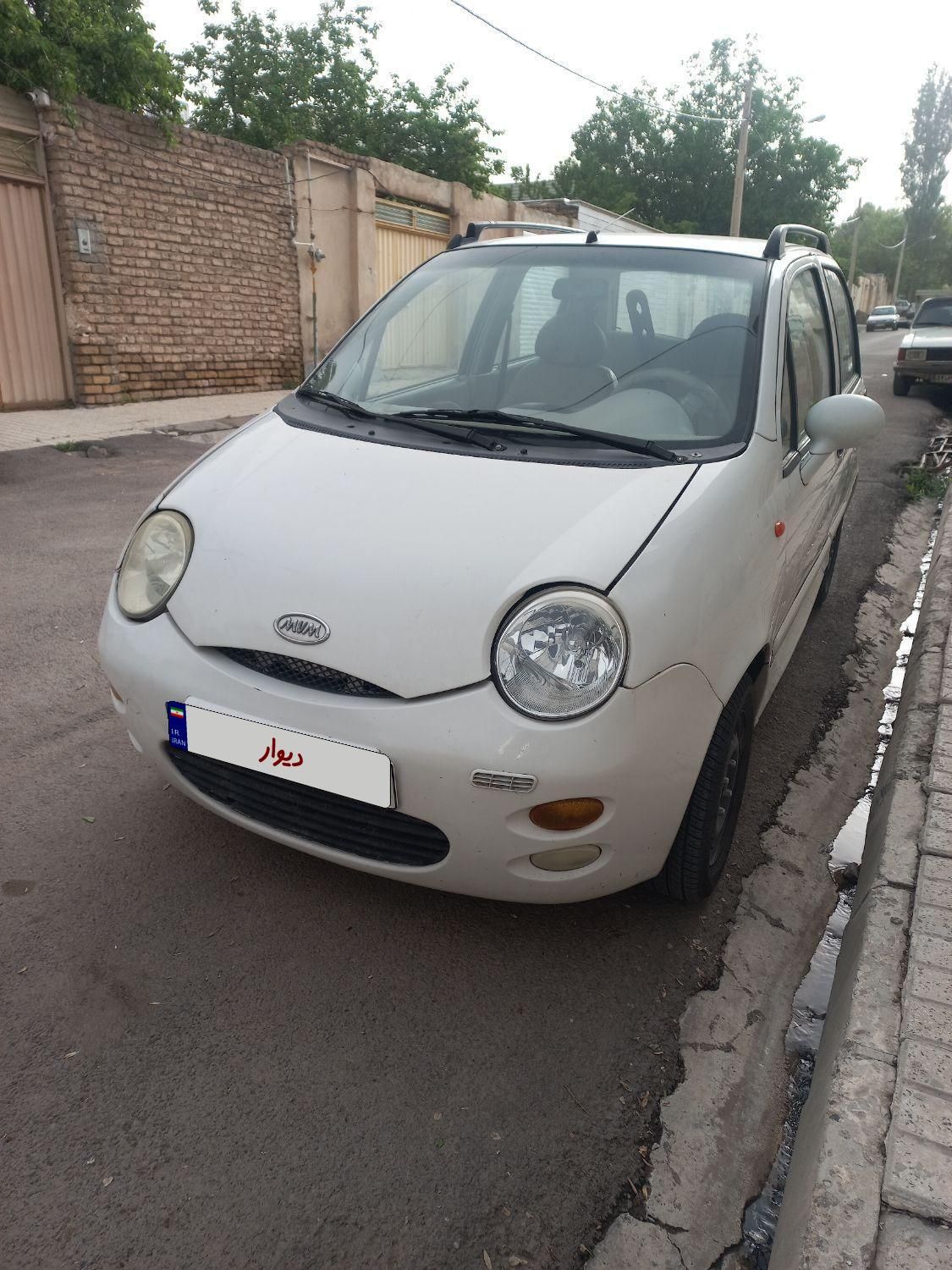 ام وی ام 110 چهار سیلندر دنده ای - 2013