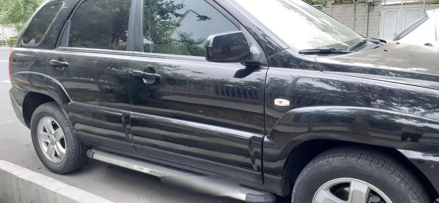 کیا اسپورتیج 6 سیلندر 2700cc - 2010