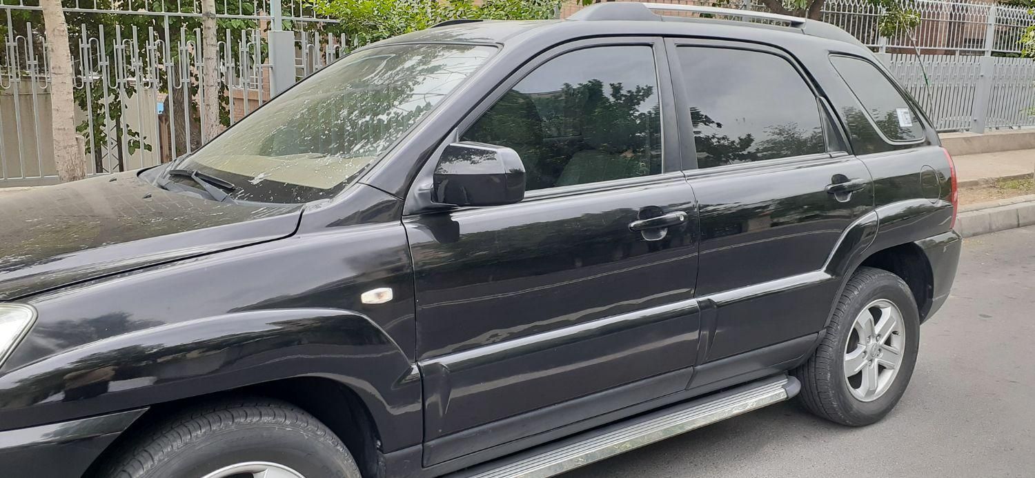 کیا اسپورتیج 6 سیلندر 2700cc - 2010