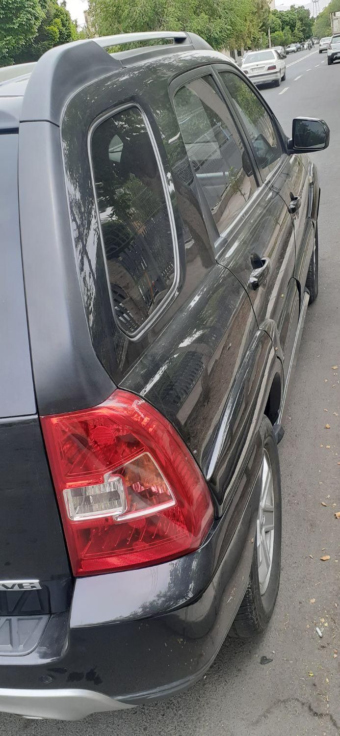 کیا اسپورتیج 6 سیلندر 2700cc - 2010