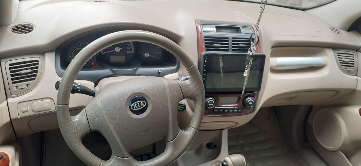کیا اسپورتیج 6 سیلندر 2700cc - 2010
